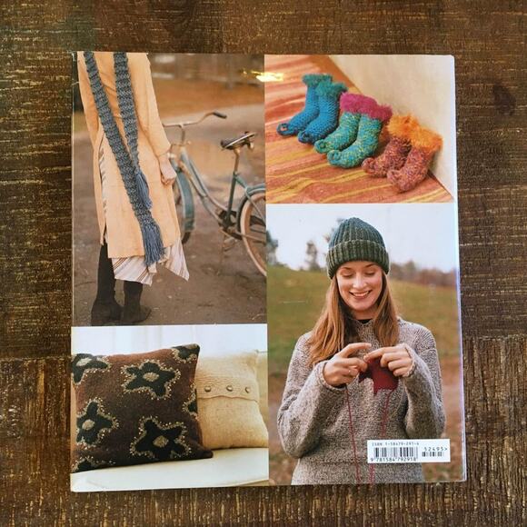 Weekend Knitting 50 Projects Knit Pattern Book Sweater Hat Blanket Scarf Mittens - Picture 2 of 10